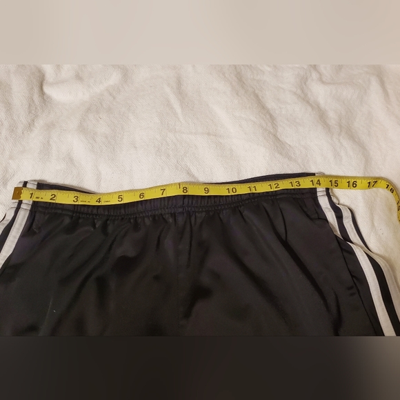 Adidas zipper bottom pants size large - Picture 8 of 8